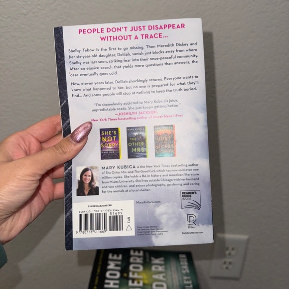 Stack of Mystery and Thriller Books - Picture 7 of 16